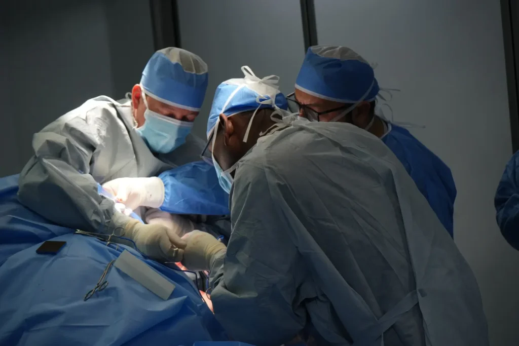 ligamento cruzado rodilla clinica de traumatologia quirurgica