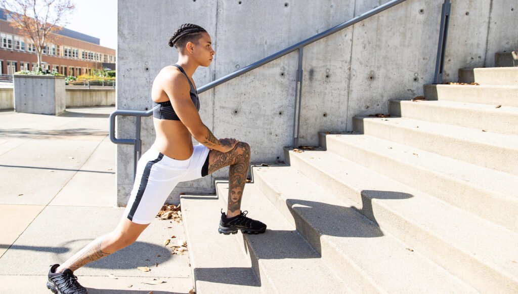 Escaleras para entrenamiento funcional tras operación de rodilla- clinica de traumatologia quirurgica