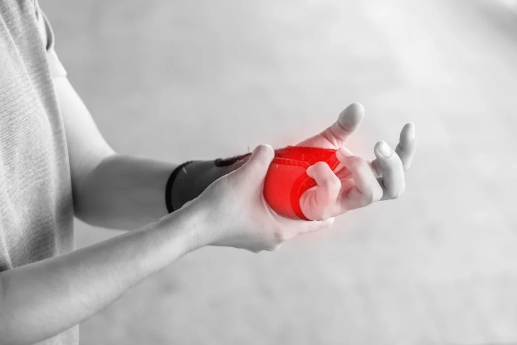 Imagen anatómica del túnel carpiano mostrando el nervio mediano - clinica de traumatologia quirurgica